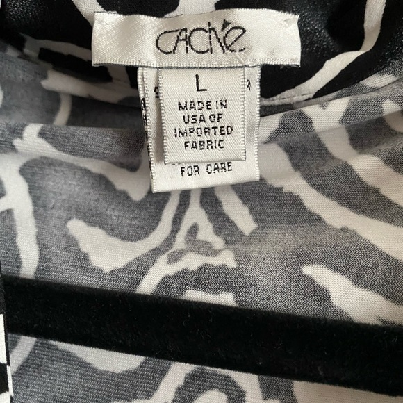 Lovely Black & White Cache Slip-Over Top Sz Large - Picture 6 of 8